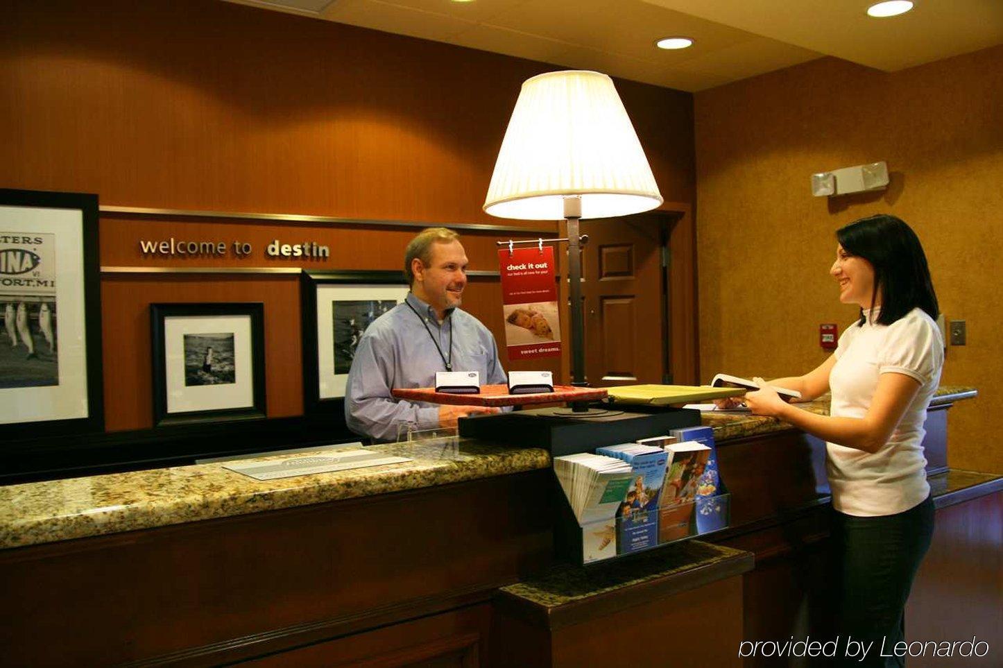 Holiday Inn Express & Suites Destin - Miramar Beach By Ihg Интериор снимка