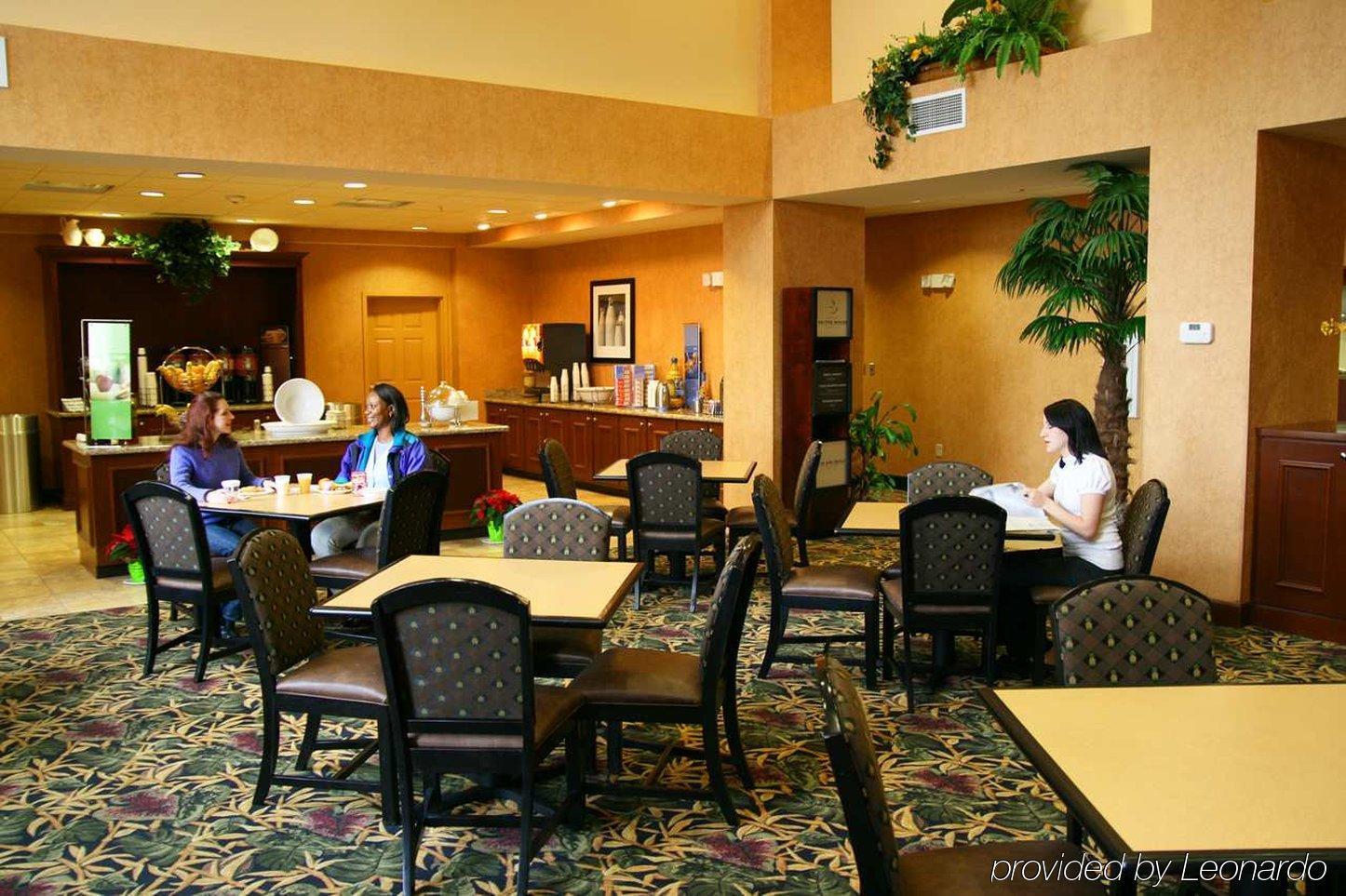 Holiday Inn Express & Suites Destin - Miramar Beach By Ihg Ресторант снимка